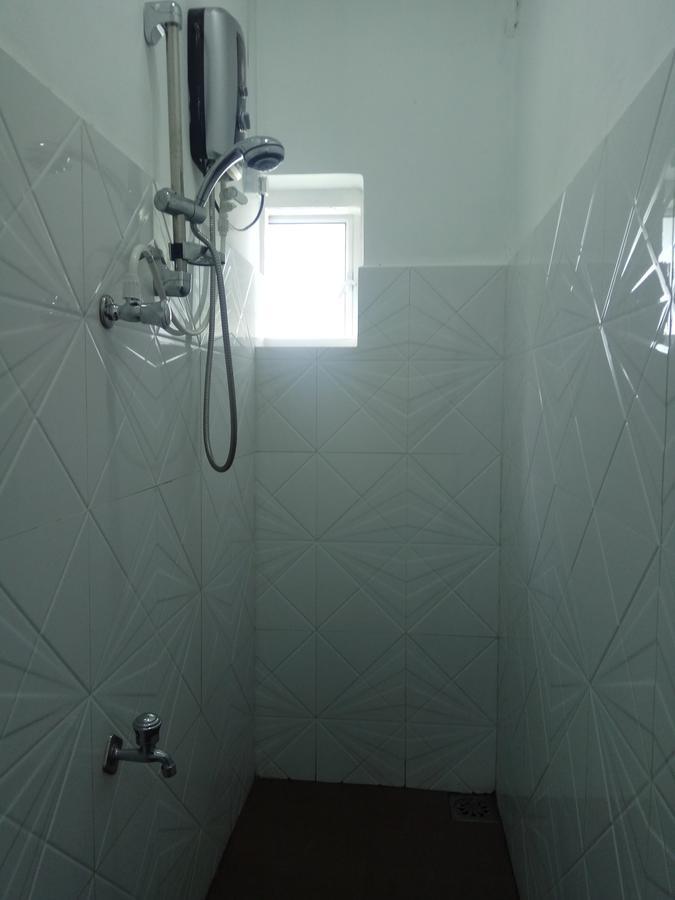 Don'S Lounge & Villa Канди Екстериор снимка